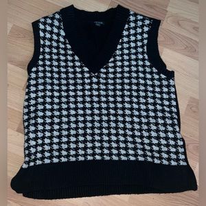 Wild Fable Sweater Vest